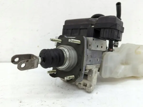 Jarrujen tehostinpumppu Lexus UX MZAH10 2021 47210-78220 image 4