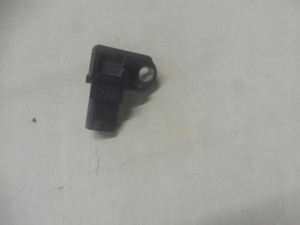 BMW Turbotrycksensor OEM 8637896 Begagnad image 2