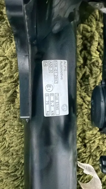 Skoda ENYAQ Peräkärrykoukkusarja OEM 5LG803881C - 13 Pinniä image 3