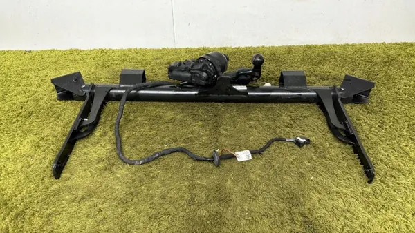 Skoda ENYAQ Peräkärrykoukkusarja OEM 5LG803881C - 13 Pinniä image 5