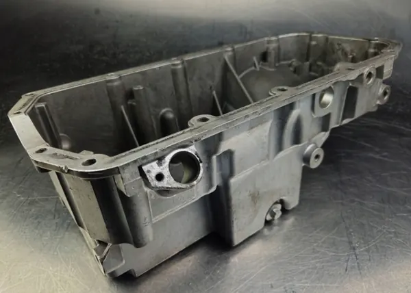 Carter d'huile d'occasion OEM A20DTH 55575128 Opel image 8