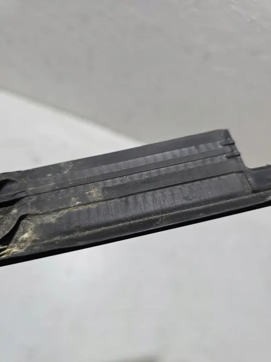 BMW GHM9865 Deurlijst Rechts Achter Zwart Glans image 5