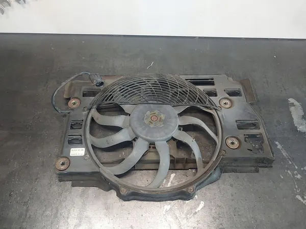 Ilmastointituuletin BMW 5 E39 530d 3.0D M57 525d image 2