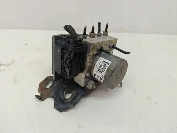 Alfa Romeo Jarrupumppu OEM 51879980 - Käytetty image 2