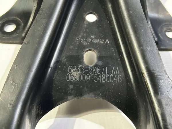 Brugbevestiging Ford Mustang 2010-2014 OEM 6R335K671AA image 5