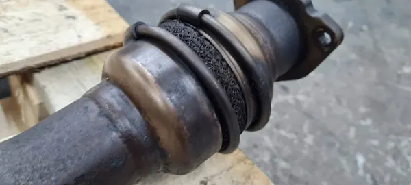 Avgassystem AUDI A4 (8K2, B8) 2.0L diesel 2011 4B0253097C image 8