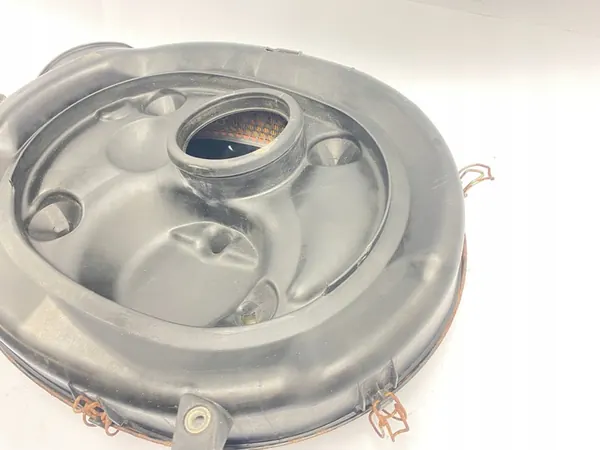 Ilmansuodattimen kotelo Mercedes W124 M103 image 8