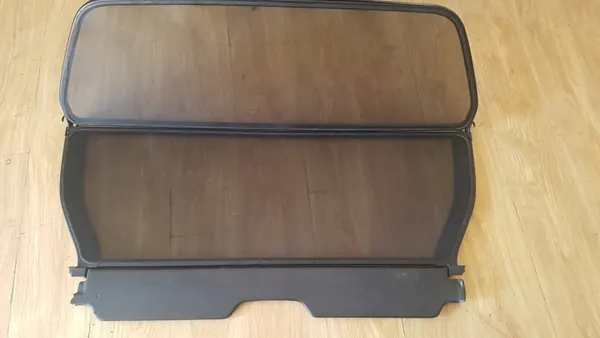 Tuulilasi BMW E30 Cabrio OEM 626773738 image 2
