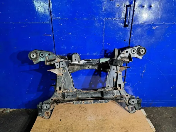 Volvo V60 II CC bakre fjädring OEM 31681543 image 4