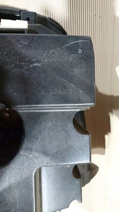 Subwoofer-kaiutin OEM 8720A012 - Käytetty image 4