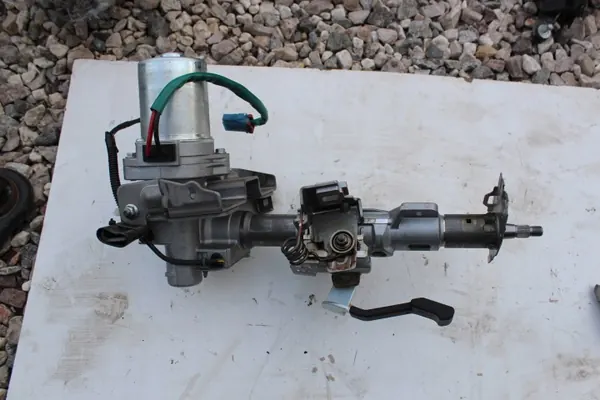 Pompe de direction Suzuki OE OEM 48210-68L20 image 2