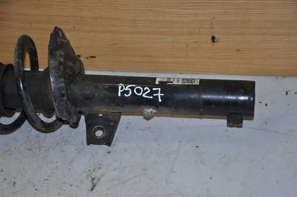 Ammortizzatore anteriore destro Škoda KAROQ 2019 5Q3413031K image 5