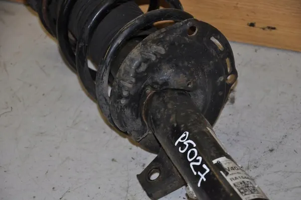 Ammortizzatore anteriore destro Škoda KAROQ 2019 5Q3413031K image 6