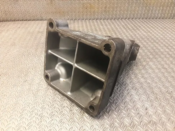 Mercedes-Benz CLK A209 C209 Motorsteun rechterzijde OEM image 2