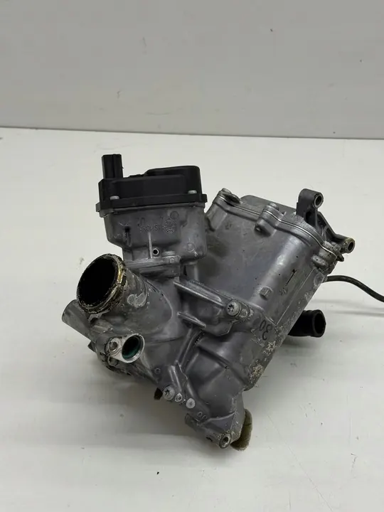 AUDI A4 A7 A6 C7 EGR-Jäähdytin + Venttiili OEM 059131515BL image 7