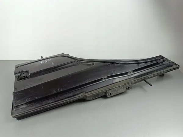 Réservoir de lave-glace Maserati Levante 2018 image 3