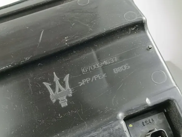 Réservoir de lave-glace Maserati Levante 2018 image 6