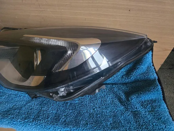 Opel Insignia A 2014 Vasemman etuvalon image 3