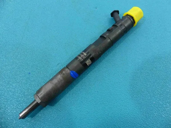Injector OEM EJBR01601Z para Ford Focus MK1 image 2