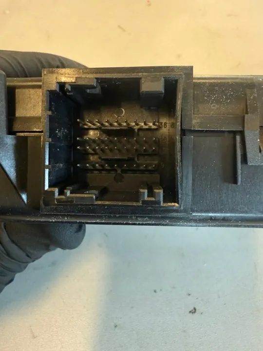 OEM 60682258 Framvänster Dörrmodul Alfa Romeo 159 image 4