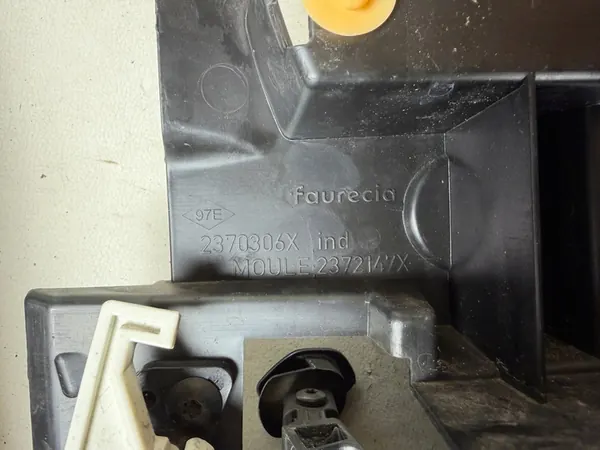 Smart ForFour II W453 Canal d'Admission d'Air 2370306X image 8