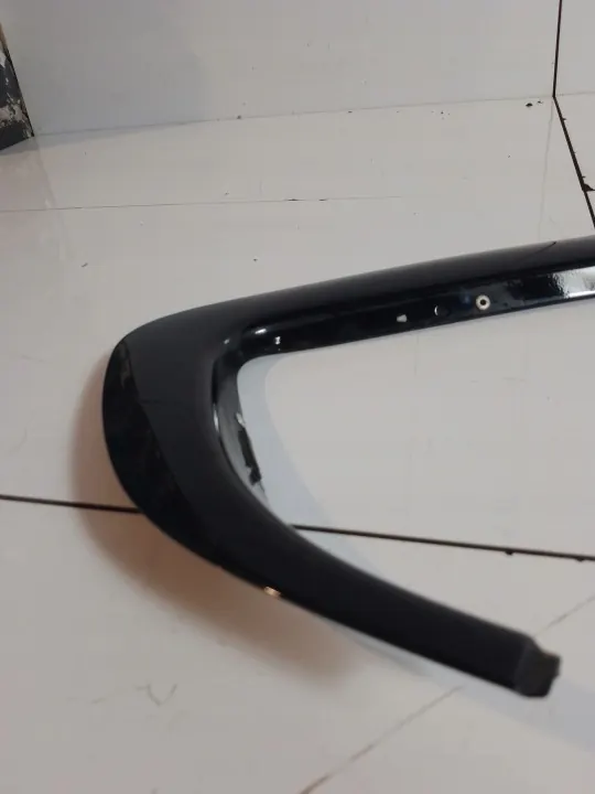 BMW F31 Oikea Takaikkunan Lista Shadow OEM image 10