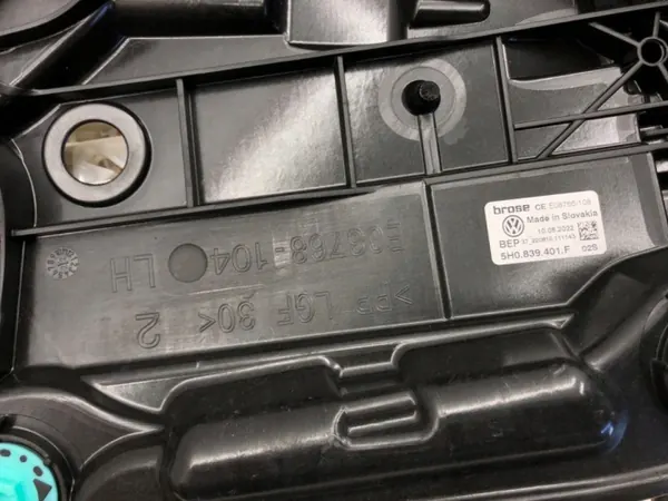 OEM 5H0839401F Régulateur Vitre Arrière Gauche VW Golf VIII image 4