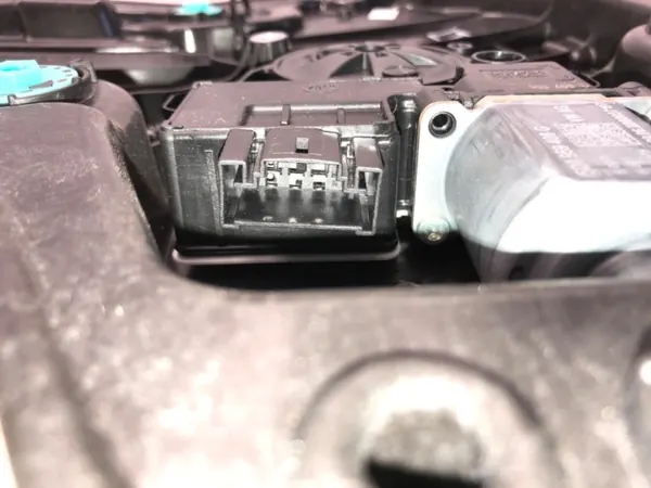 OEM 5H0839401F Régulateur Vitre Arrière Gauche VW Golf VIII image 6