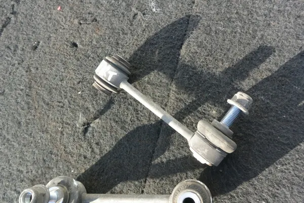 OEM Stabiliserarlänk Bak Maserati Quattroporte Ghibli image 4