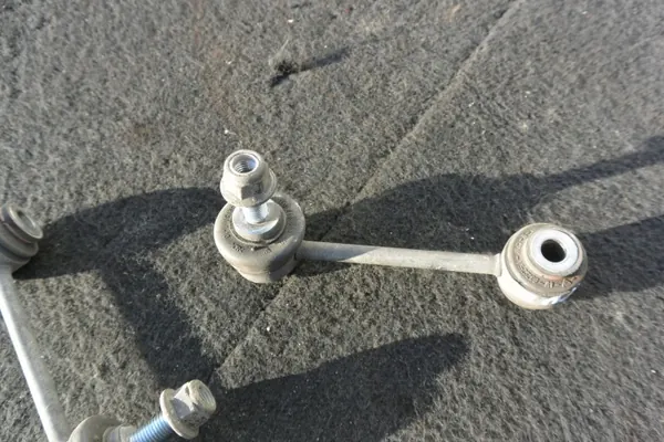 OEM Stabiliserarlänk Bak Maserati Quattroporte Ghibli image 9