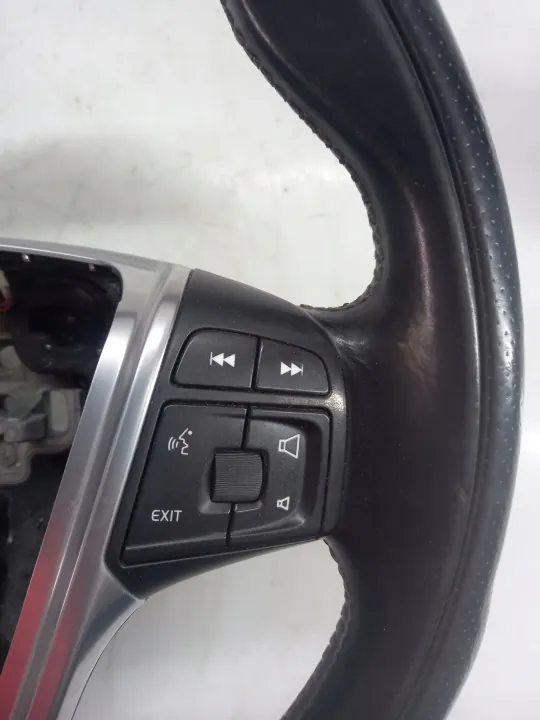 Volvo V40 II R-Design Ohjauspyörä OEM 34152641B image 7