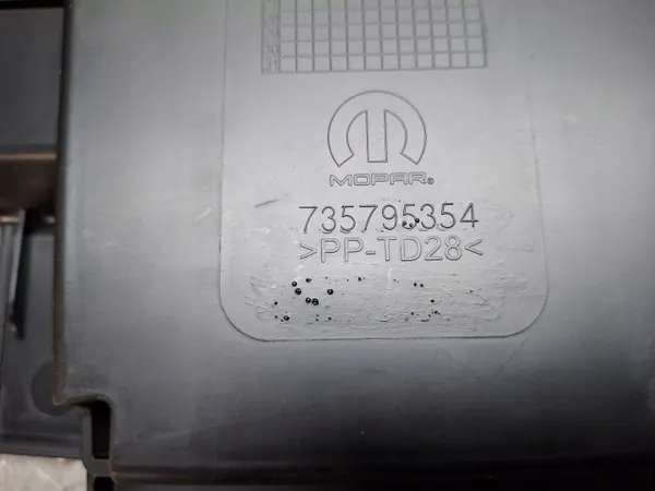 Capa de cinto dianteiro OEM S26312245 para Fiat 600E image 4