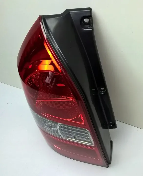 LÁMPARA TRASERA IZQUIERDA HYUNDAI TUCSON I 2004-2009 OE 92401-2E010 image 2