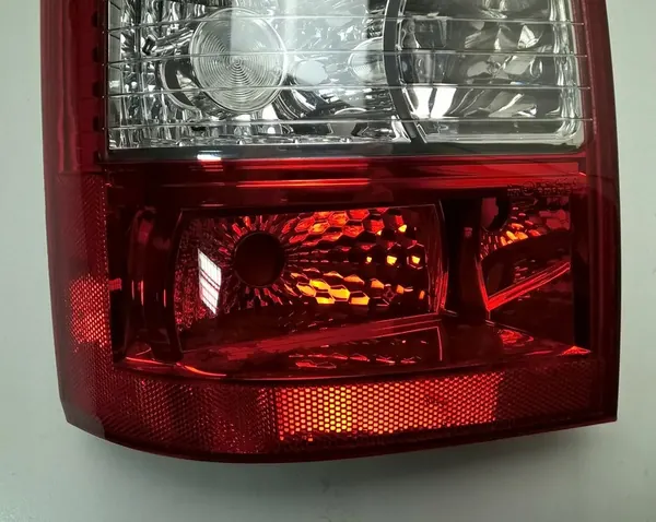 LÁMPARA TRASERA IZQUIERDA HYUNDAI TUCSON I 2004-2009 OE 92401-2E010 image 7