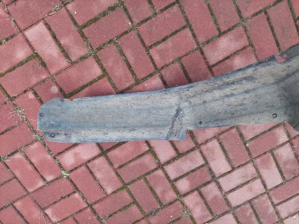 Audi A3 8L Front Right Wheel Arch OEM 8L0821172B BBM image 3