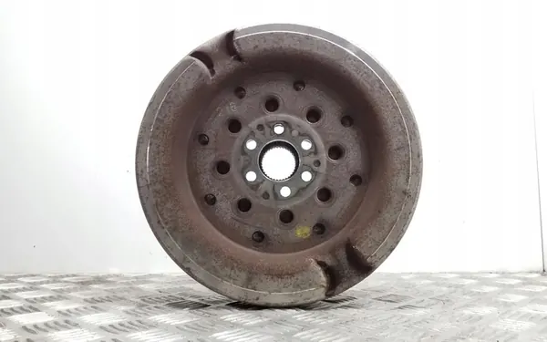 Kaksoismassaväkä DSG Audi Q3 11-15 2.0TDI 4x4 image 2