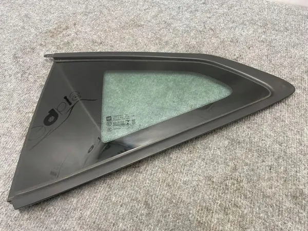 OEM 84547506 Linker achterruit voor Chevrolet Camaro image 2