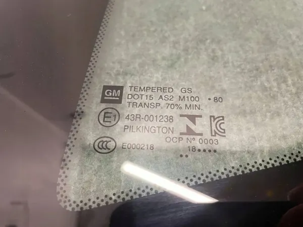 OEM 84547506 Linker achterruit voor Chevrolet Camaro image 5