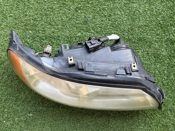 Vasen ajovalot Volvo V70 S60 31111181 image 2