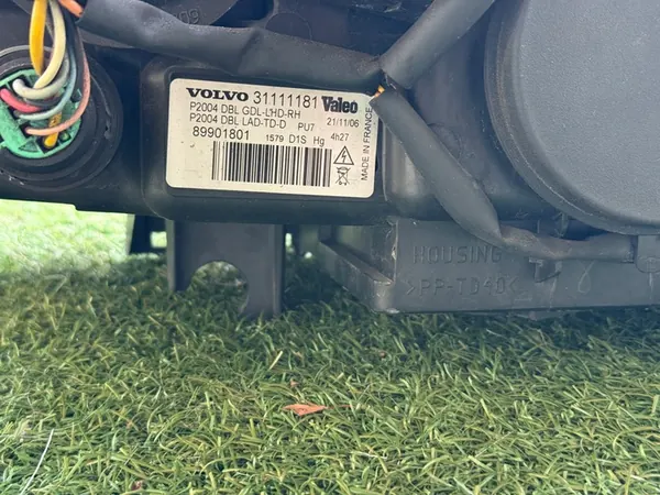 Vasen ajovalot Volvo V70 S60 31111181 image 4