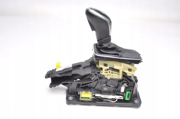 Volvo V40 II Versnellingspook OEM 31367679 - Gebruikt image 4