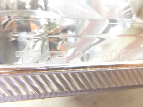 Phare Droit Opel Corsa C 00-06 OEM TYC image 7