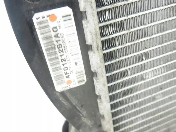 Radiador de agua Audi A6 (4F2, C6) 3.0 TDI quattro - OEM 4F0121251AG image 3