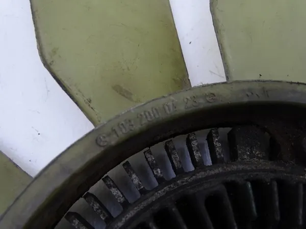 MERCEDES SPRINTER W903 00-06 2.7 CDI Embrague Ventilador A1032000423 image 3