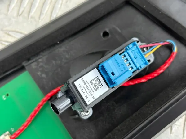 Cobertura Câmara Pilar Tesla Model 3 OEM 1496709-00-B image 5