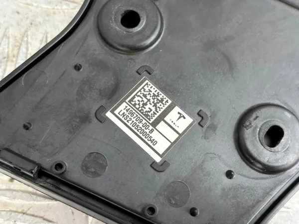 Cobertura Câmara Pilar Tesla Model 3 OEM 1496709-00-B image 6
