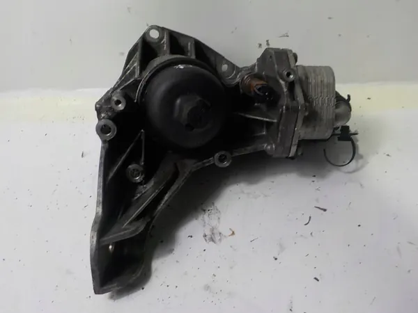 Jaguar Ölfilterbasis OEM 70515389 CX23-6L625-AA image 3