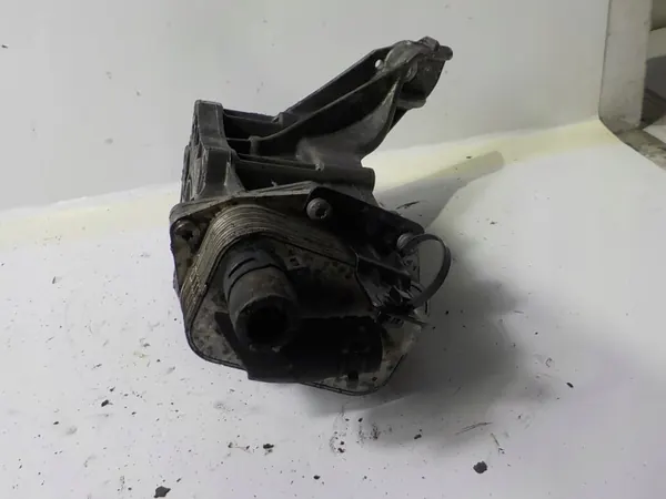 Jaguar Ölfilterbasis OEM 70515389 CX23-6L625-AA image 5