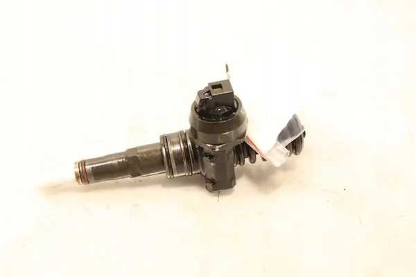 Injetor Volkswagen Passat B6 2.0TDI image 4