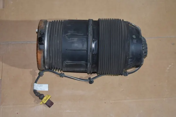 Höger luftfjädring OEM 971616026C 555 Porsche Panamera image 3